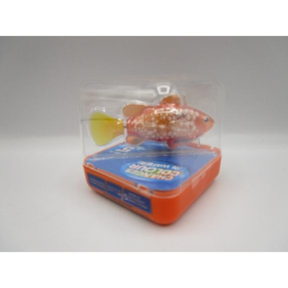 Zuru Robo Alive Robo Fish Orange Yellow Tail Water Activated Swim Color Changing - Picture 2 of 3